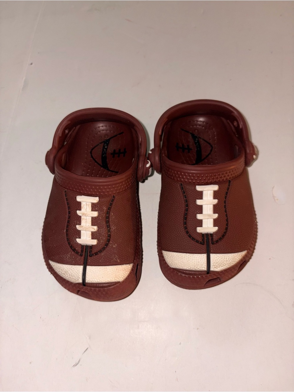 Crocs Toddler Classic Football Clogs size 7